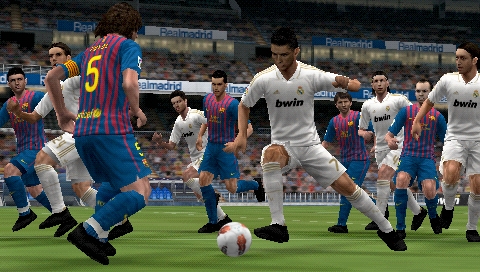 Pro Evolution Soccer 2012 (PES2012) on PCSX2 0.9.8 - Playstation 2 Emulator