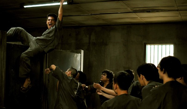 The-Raid-2-Still-08