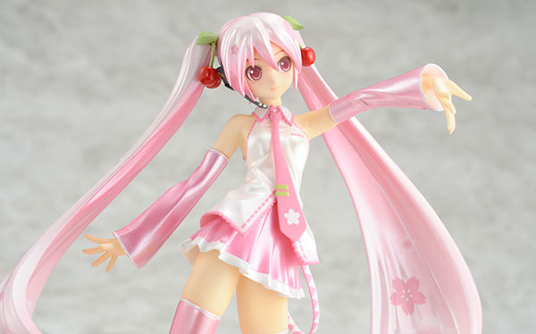 hatsune miku figure spring