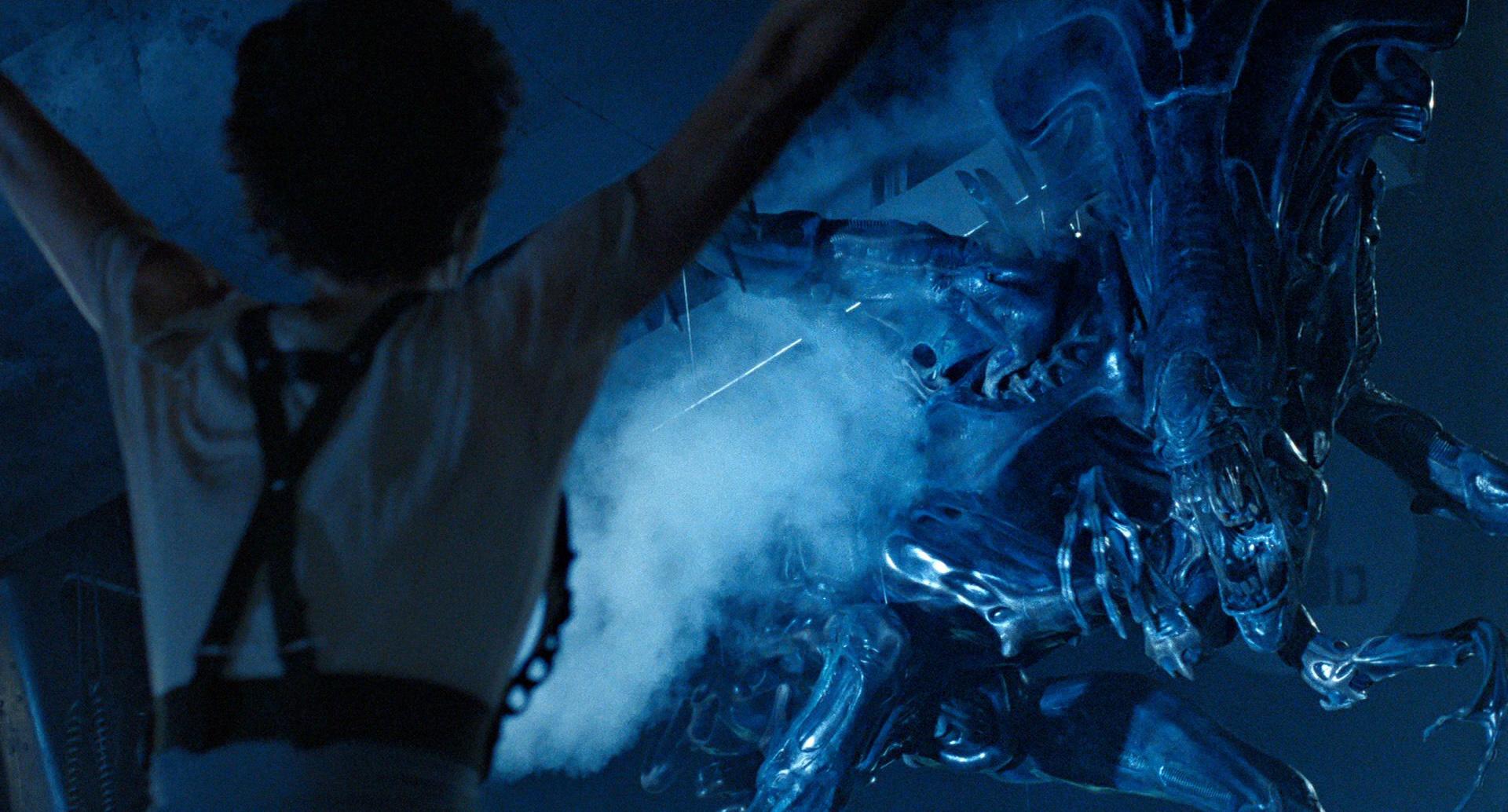 Aliens Review – Capsule Computers