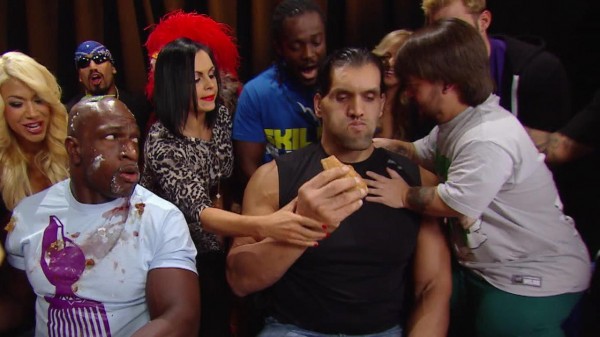 wwe-khali-sandwich-01