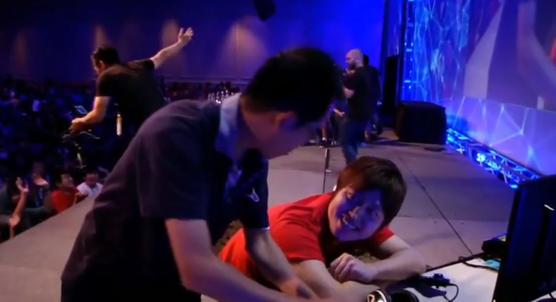 Guilty Gear Xrd Player Loses For Celebrating too Early at EVO